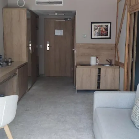 W Platinum Mountain Z Parkingiem فندق 5*