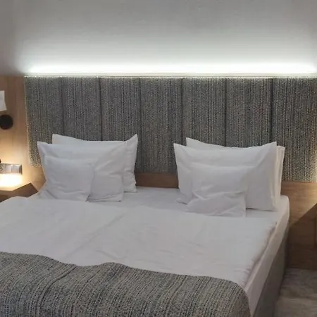 酒店 W Platinum Mountain Z Parkingiem